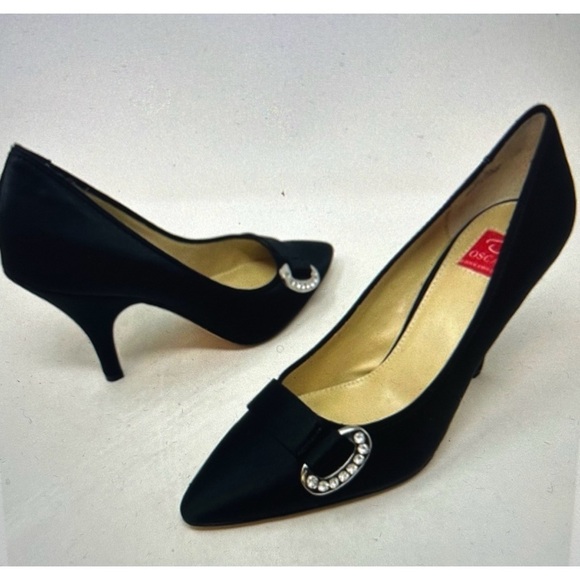 Oscar De La Renta Black Size 9.5 Black Jeweled Accents Heels - Picture 3 of 3